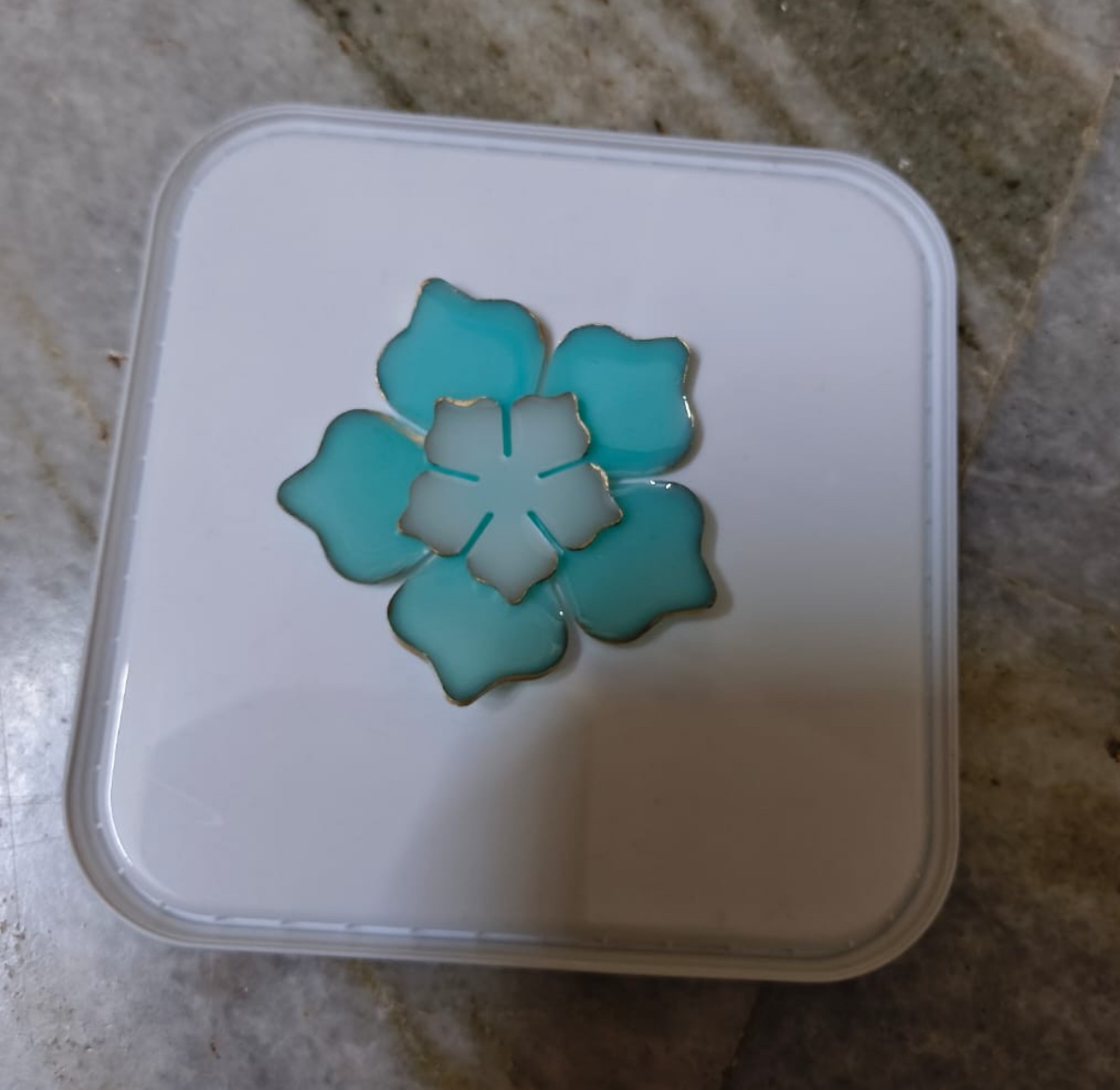 NA